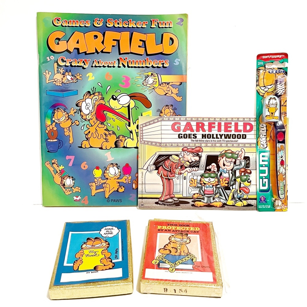 Vintage 1978 Garfield Cat Jim Davis Book Plates 1998 Stickers 1987 Comic Book